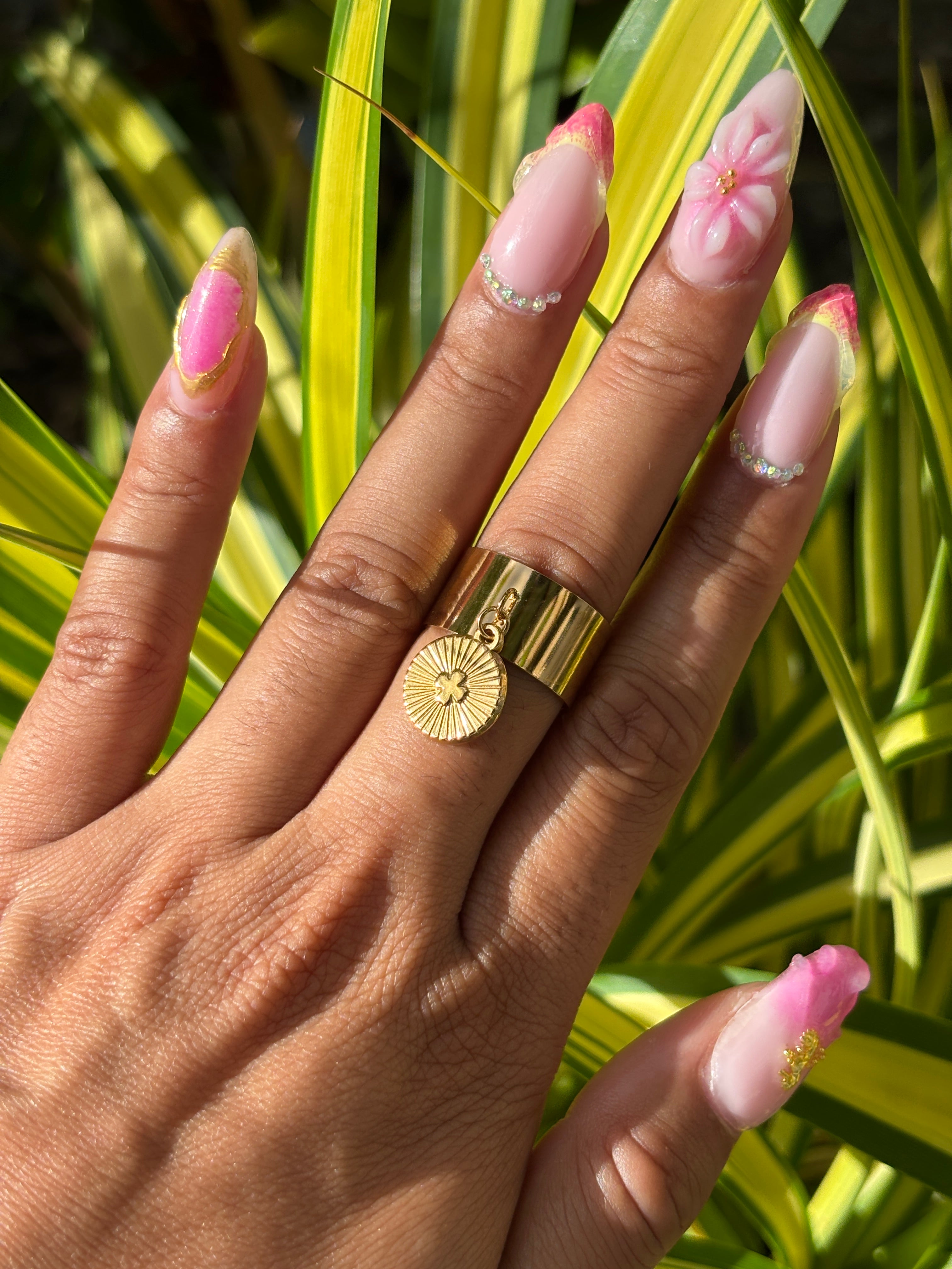 Bague ajustable médaillon
