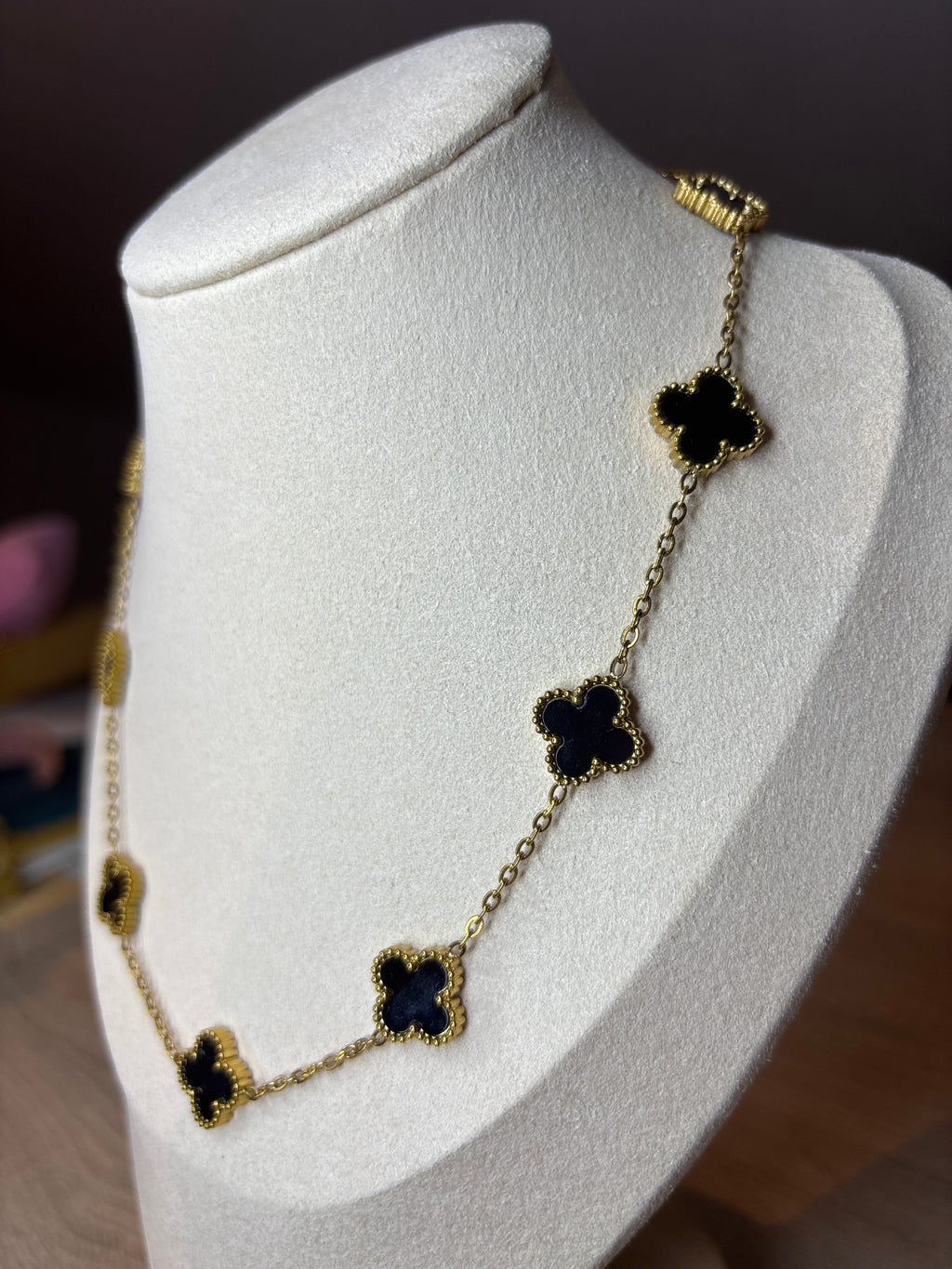 Collier Mandy noire