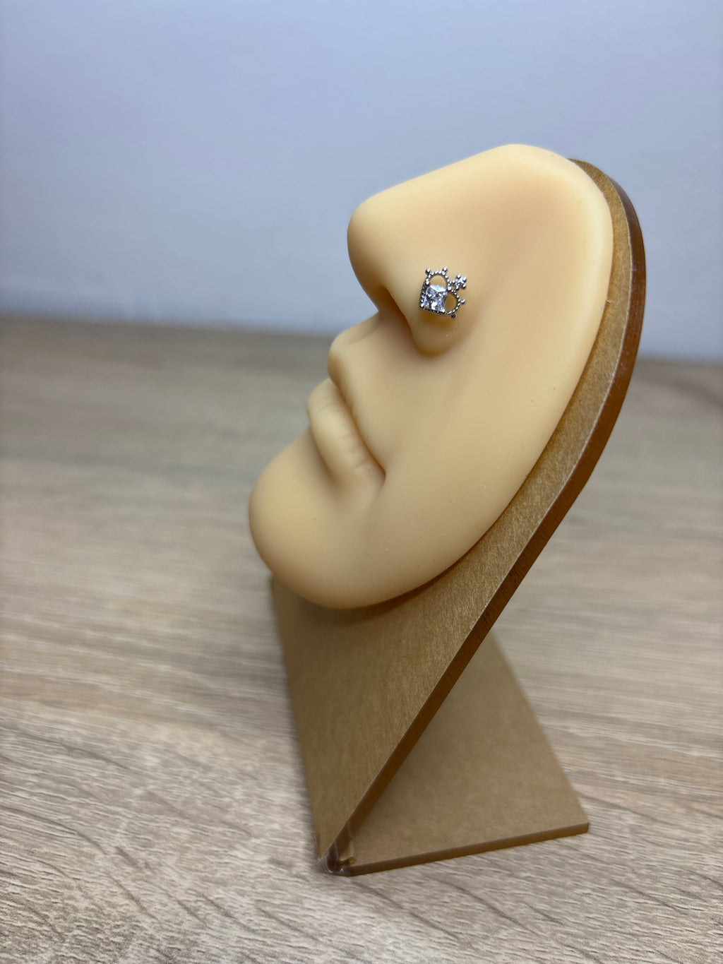 Piercing nez cœur argenté 0,77cm x 0,8 cm