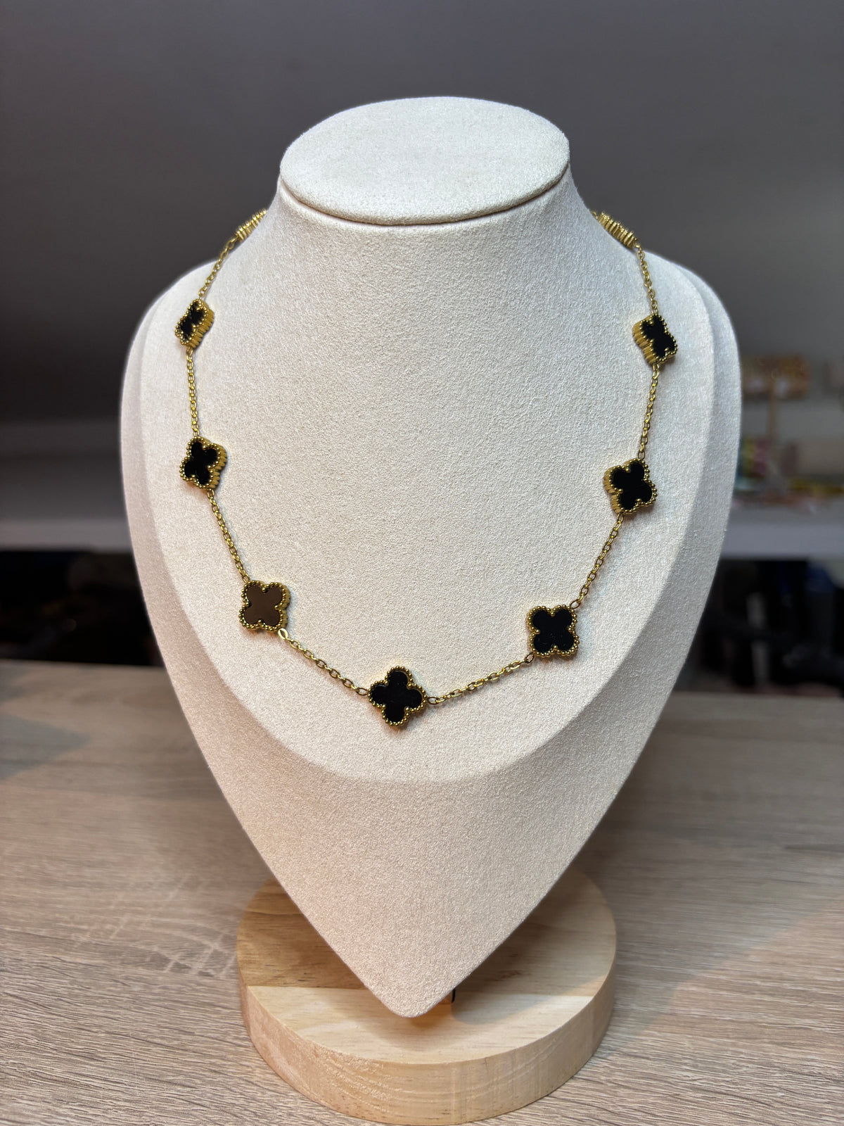 Collier Mandy noire